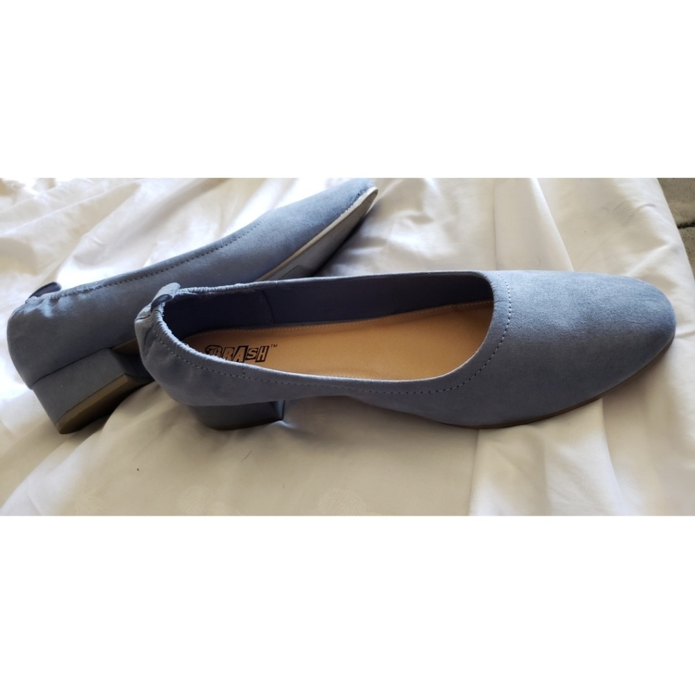 Brash Womens size 12 light blue, low heel shoe.